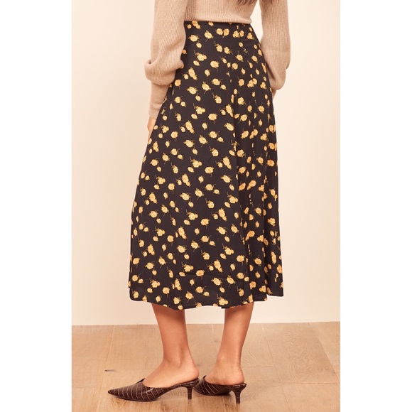 Reformation Zoe Skirt - Picture 4 of 8